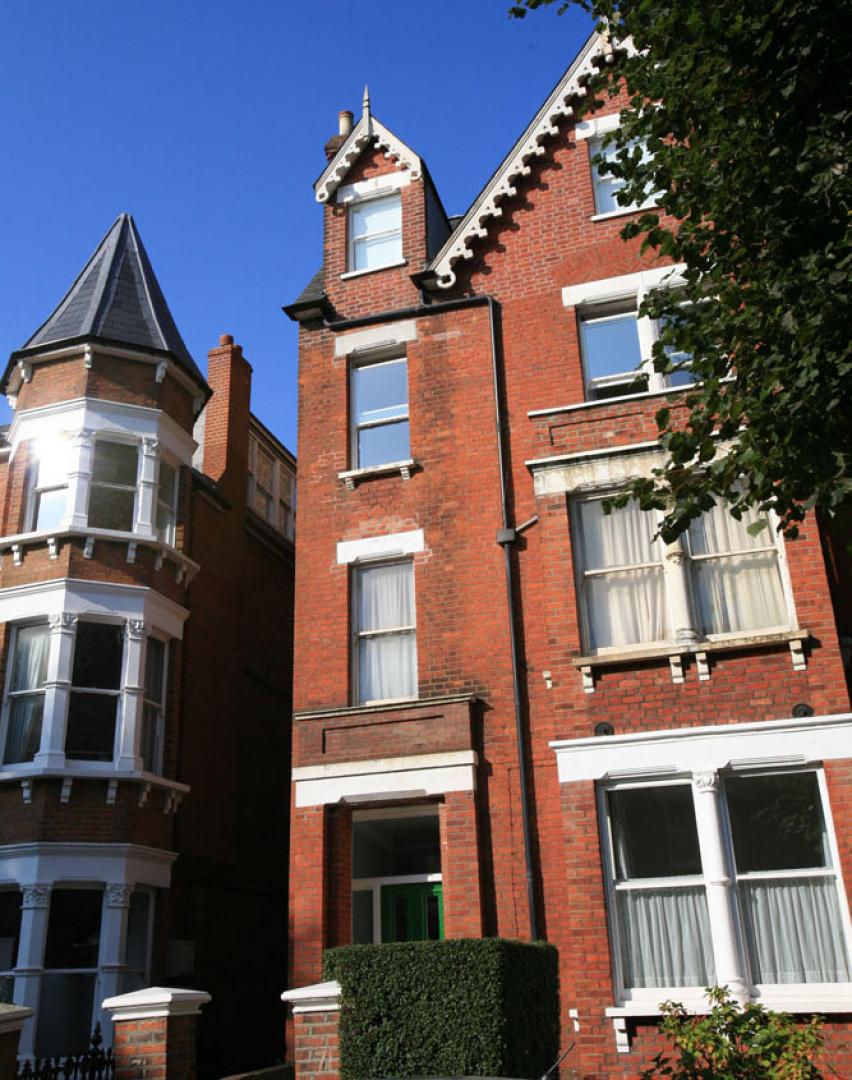 			1 Bedroom, 1 bath, 1 reception Flat			 Parliament Hill, HAMPSTEAD